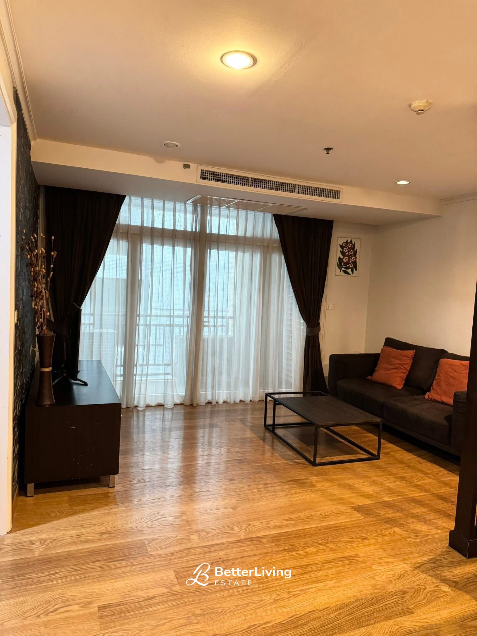 Wattana Suite
